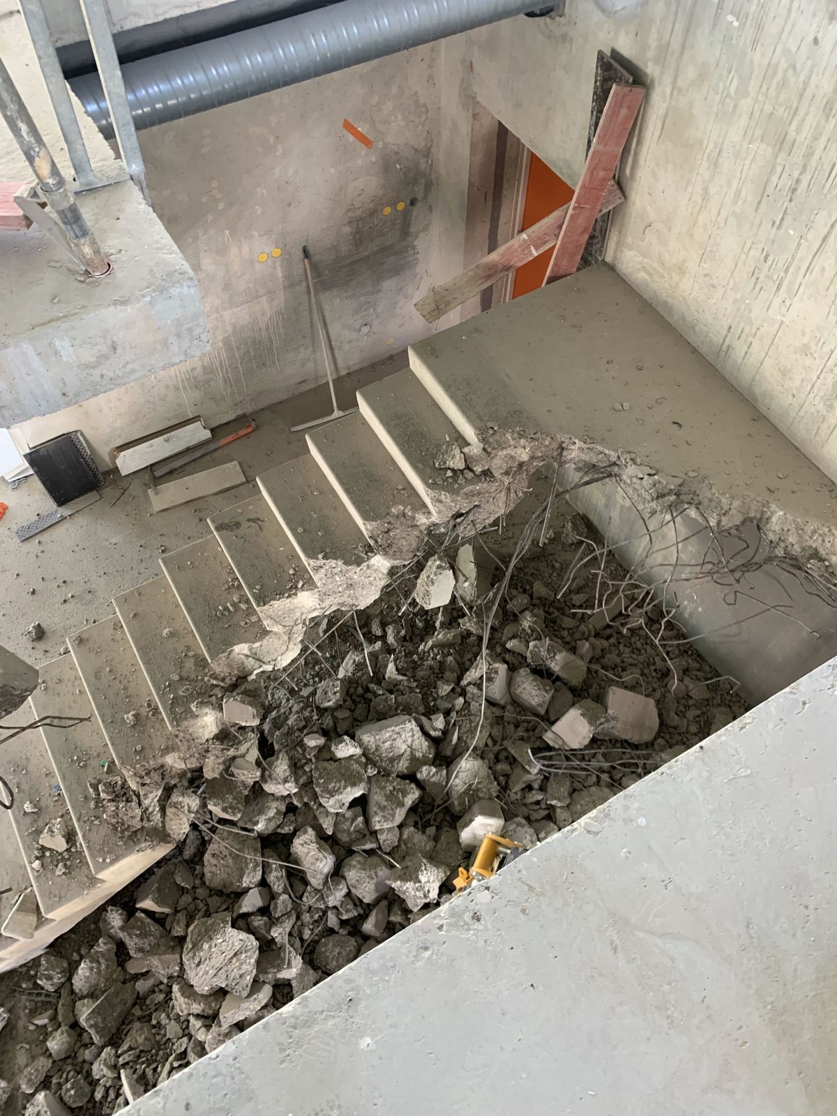 2022 – Aménagement d&rsquo;un plateau de bureaux – MIROIR – Vénissieux proche de LYON